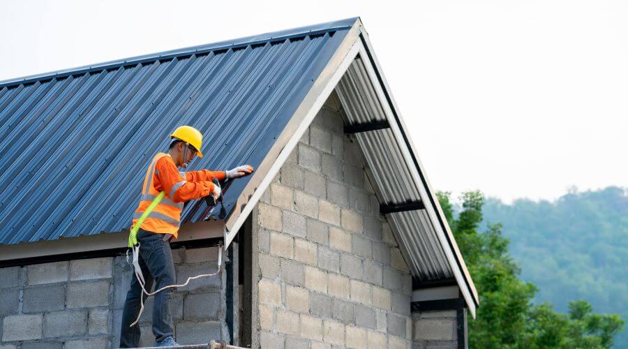 Professional New roof installation in Wellesley Hills, MA